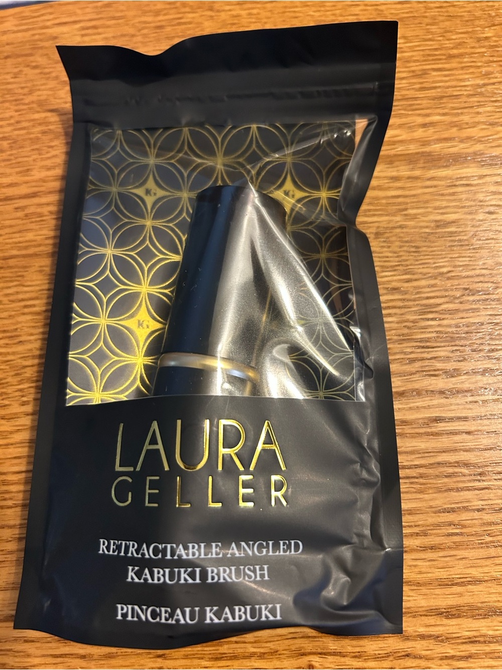 Laura Geller Retractable Angled Kabuki Brush - Black & Gold New SEALED!